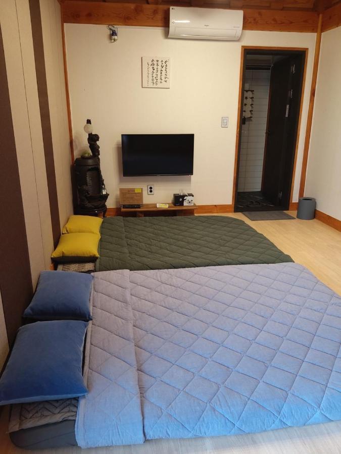 Wonhwaroo Villa Gyeongju Bagian luar foto